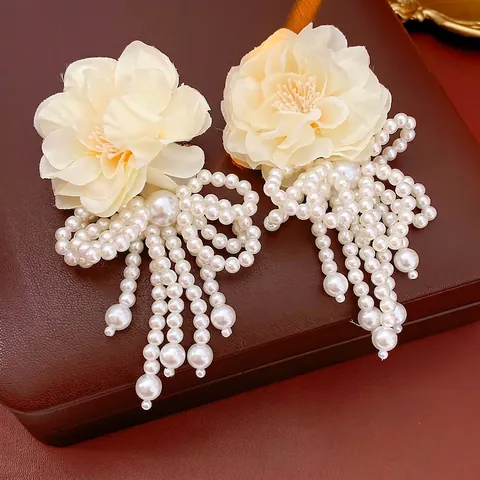 Elegantes Pendientes Colgantes De Flor De Tela Y Lazo Con Borlas De Perlas Artificiales Sintéticas Y Poste De Plata Para Mujer Estilo Dulce