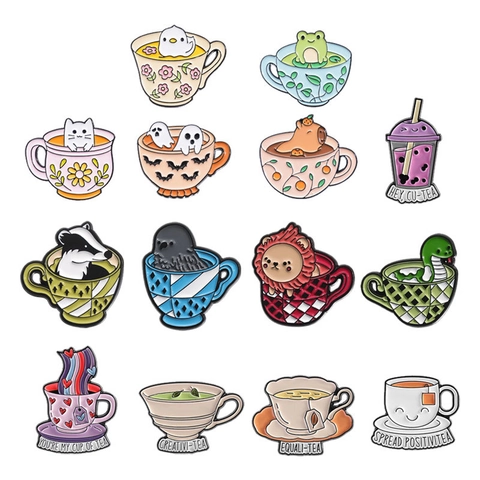 Spilla Smaltata Tazza da Tè Animali Cartoni Animati Lega di Zinco Carino Capibara Rana Gatto Fantasma Distintivo per Zaino Vestiti