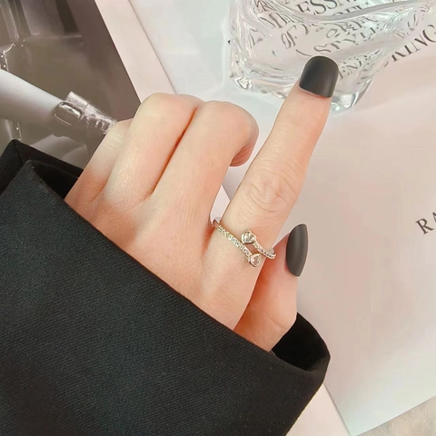 Bague Ouverte Bypass Coeur Éternel Cuivre Incrusté de Zirconia Bague Réglable pour Femmes Bijoux de Mode Cadeau