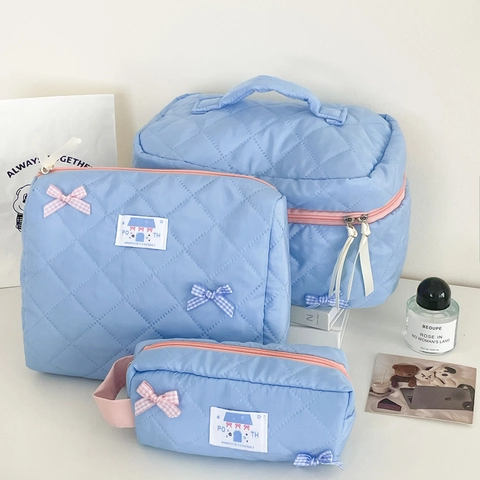 Quilted Polyester Makeup Bag With Bow Large Capacity Portable Toiletry Storage Zipper Pouch For Women Students Sweet Style