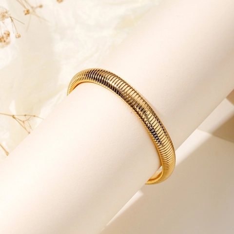 Stainless Steel Elastic Spiral Bracelet For Women Gold Silver Plated Tubogas Ribbed Bangle Street Fashion Jewelry Accessories