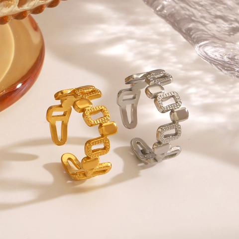Anillo Cuadrado Geométrico Hueco De Acero Inoxidable Chapado En Oro De 18K Ajustable Estilo INS Joyas Para Mujer