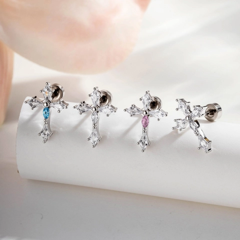 Orecchino Cartilagine A Croce Acciaio Al Titanio Zirconia Piercing Gioielli Design Minimalista Per Donne E Uomini