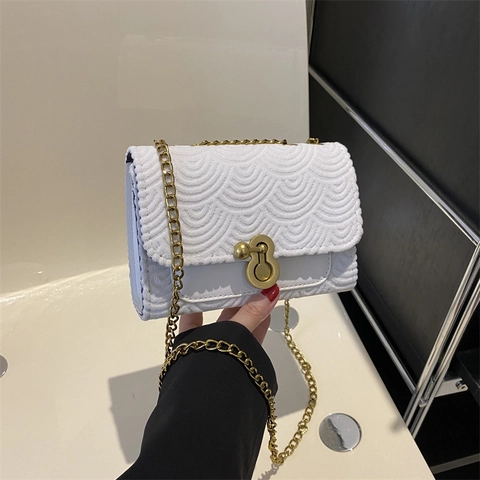 Wavy Textured Crossbody Bag For Women Chic Nylon Fabric Shoulder Bag With Gold Metal Chain And Lock Clasp Trendy Small Square Handbag