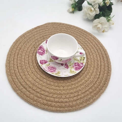 Natural Jute Woven Placemat Circular Heat Resistant Anti Slip Braided Coaster For Dining Table Kitchen Decor Minimalist