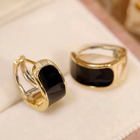 Brass C-Shaped Hoop Earrings With Black Enamel Gold Plated Minimalist Geometric Ear Buckle For Women Daily Office Wear