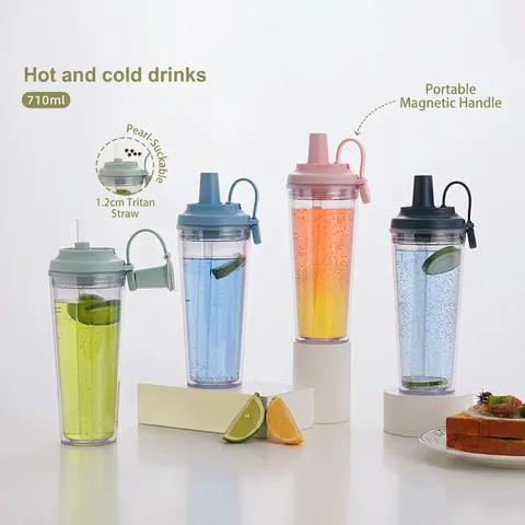 Double Wall Plastic Boba Tumbler With Tritan Wide Straw Magnetic Handle Leak-proof Reusable Water Cup Cleaning Brush
