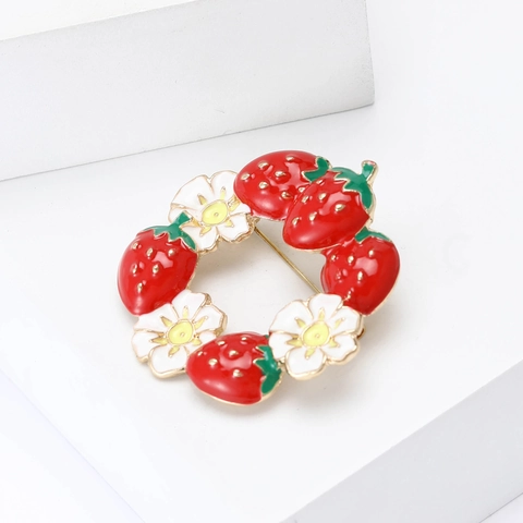 Spilla in Lega di Smalto Fragola Fiore Ghirlanda per Donna Dolce Frutta Floreale Gioielli di Moda Accessori per Abbigliamento Regalo