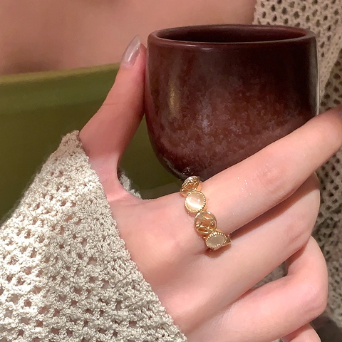 French Retro Round Coin Hollow Open Ring Copper Resin Faux Cat Eye Stone Court Style Adjustable Finger Jewelry Women