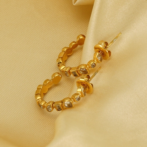 Pendientes De Aro En Forma De U De Acero Inoxidable Chapado En Oro De 18K Con Circonia Geométrica Para Mujer
