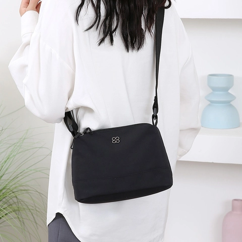 Women Nylon Crossbody Bag Multi Zipper Large Capacity Waterproof Casual Travel Daily Shoulder Purse