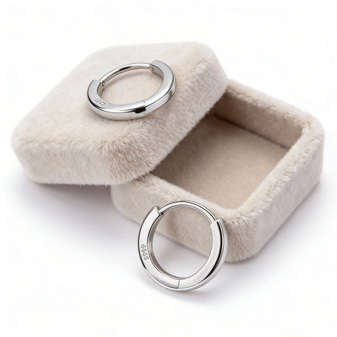 Minimalistische Versilberte Kupfer Creolen Für Damen Winzige Einfache Runde Huggie Piercing Schmuck