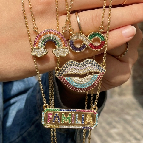 Koperen Pavé Strass Hanger Halsketting Goud Regenboog Wolk Oneindigheid Lippen Familia Gepersonaliseerde Sieraden Cadeau Vrouwen