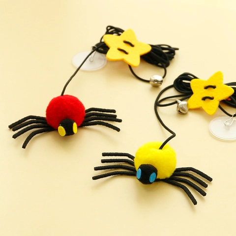 Giocattolo Per Gatti Ragno Appeso Interattivo Feltro Peluche Auto-Gioco Teaser Da Porta Con Cordino Elastico Campanello Stella