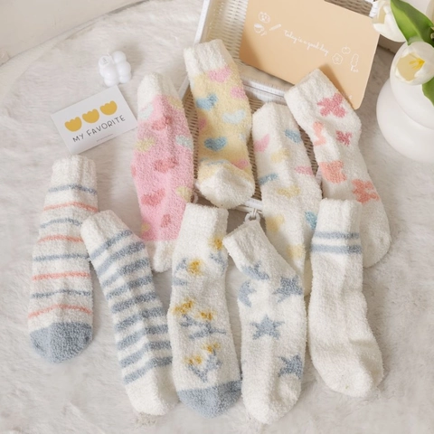 Korallenfleece Socken Warm Dick Winter Zuhause Schlafen Süße Gemusterte Strumpfwaren Für Frauen