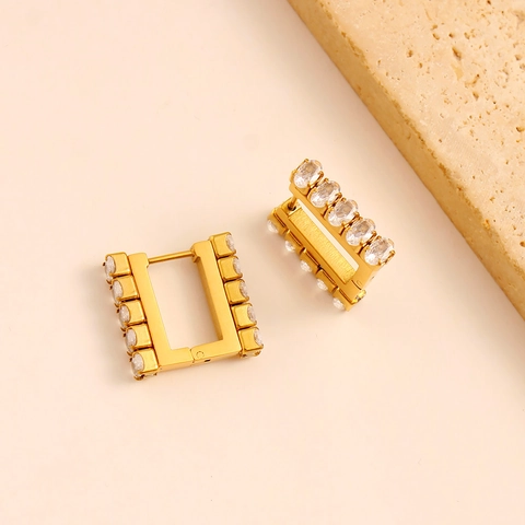 Orecchini Huggie Quadrati Acciaio Inossidabile Placcato Oro 18K Zirconia Gioelli Geometrici Per Donna