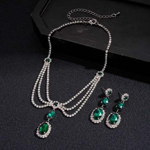 Collier Et Boucles D'oreilles À Pendentif Ovale En Zircone Verte Style Cour Vintage Avec Tige En Argent Bijoux Élégants