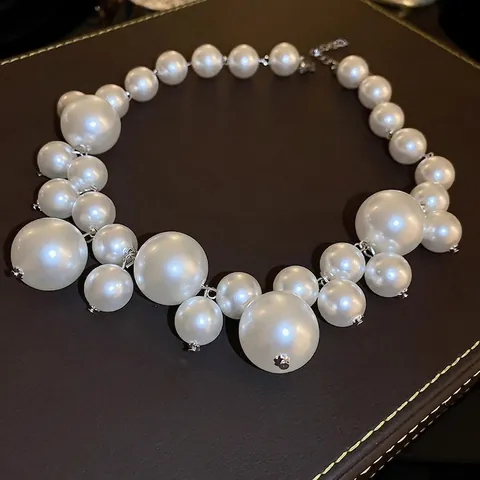 Übertriebene Halskette Mit Imitierten Künstliche Perlen Vintage Chic Sweet Cool Multi Size Runde Künstliche Perlen Choker Für Damen