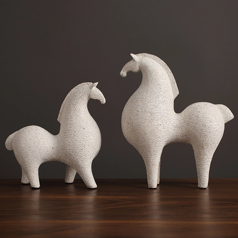 Abstract Horse Statue Resin Figurine Modern Minimalist Tabletop Ornament Home Office Decor Sandblasted Matte Surface White