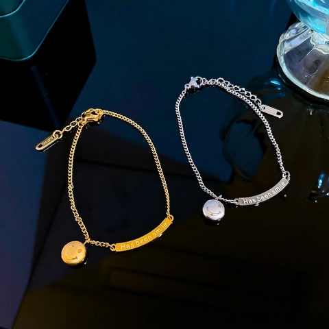 Bracciale Minimalista In Acciaio Inossidabile Con Ciondolo A Forma Di Faccina Sorridente E Barra Incisa Per Donna Gioielli Vintage