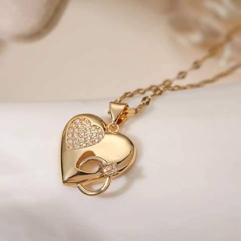 Heart Pendant Necklace Copper 18K Gold Plated Cubic Zirconia Jewelry For Women Fashion Commute Minimalist Elegant Shiny