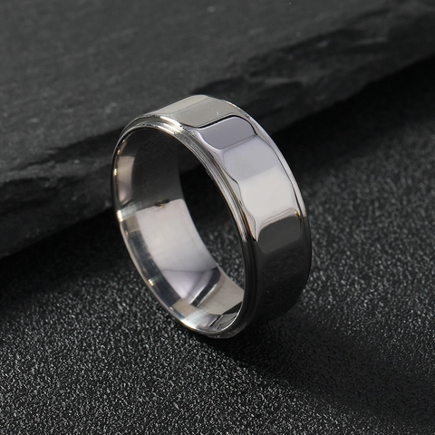 Anillo De Acero Inoxidable Geométrico Poligonal Facetado Mate Banda Minimalista Joyería De Moda Para Hombres Y Mujeres