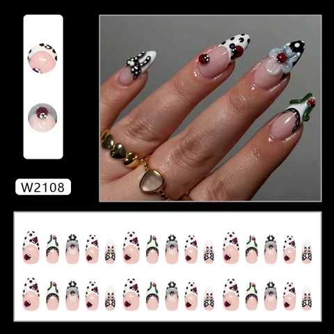 Unghie Finte Press On French Tip 3D Fiore Coccinella Forma Mandorla Pois Plastica ABS Unghie Artificiali Donne