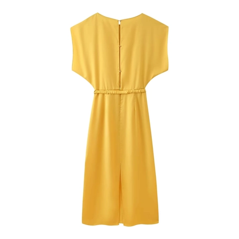 Women Elegant Satin Texture Midi Dress Round Neck Short Sleeve Solid Yellow Dress With Chain Belt For Work Party Office