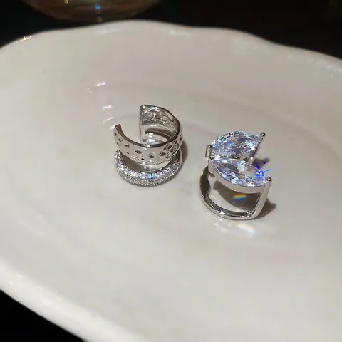 Mode Koperen Ear Cuff Geen Piercing Geometrisch Blad Marquise Zirconia Gehamerd Elegante Sieraden Voor Dames