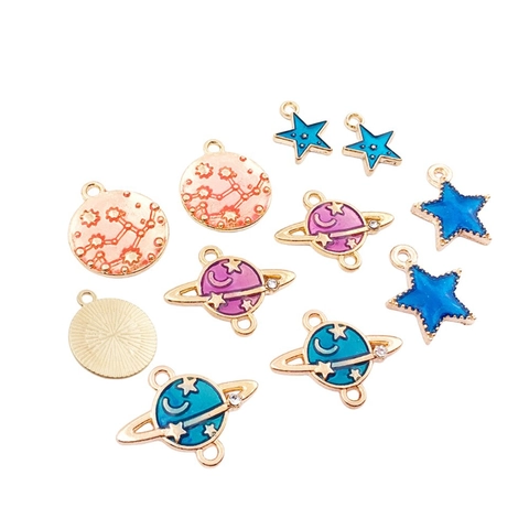 Ciondoli Spazio Astronauta Pianeta Razzo Lega Smalto Per DIY Creazione Gioielli Collana Braccialetto Accessorio Stile Carino