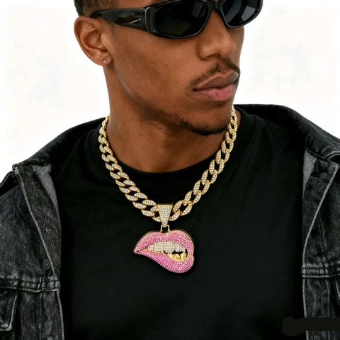 Hip Hop Iced Out Lip Pendant Cuban Chain Necklace Legering Rhinestone Sexy Gepersonaliseerde Mode Streetwear Accessoire