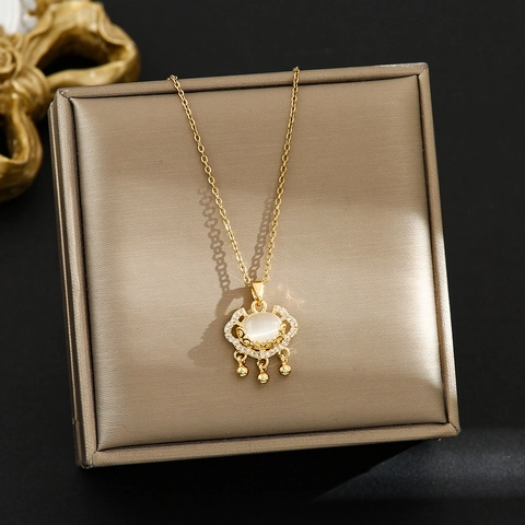 Lujoso Collar Con Colgante de Acero de Titanio Cobre y Diamantes de Imitación Mujer Elegante Cisne Hoja de Ginkgo Serpiente Delfín Candado Joyería