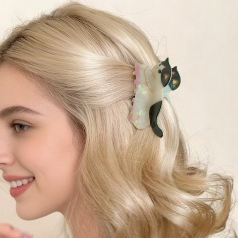 Cute Cat Shape Hair Claw Clip Acetate Pearlescent Iridescent Animal Design Strong Hold Hairpin Sweet Headwear For Women