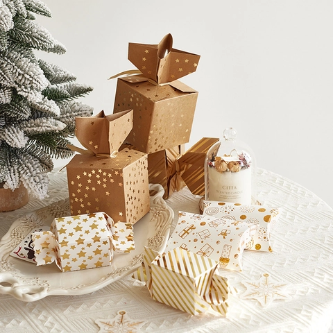 Cajas De Regalo De Navidad De Papel Con Estampado Dorado Forma Almohada Empaque Caramelos Bolsas De Fiesta Vacaciones