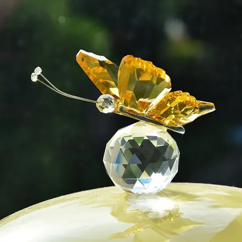 Crystal Butterfly Figurine Faceted Glass Ornament On Crystal Ball Base For Desktop Home Decor Gift
