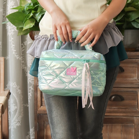 Bolsa De Maquillaje Metálica Acolchada Gran Capacidad Asa Portátil Organizador Cosmético Para Mujeres Estilo Ins Neceser