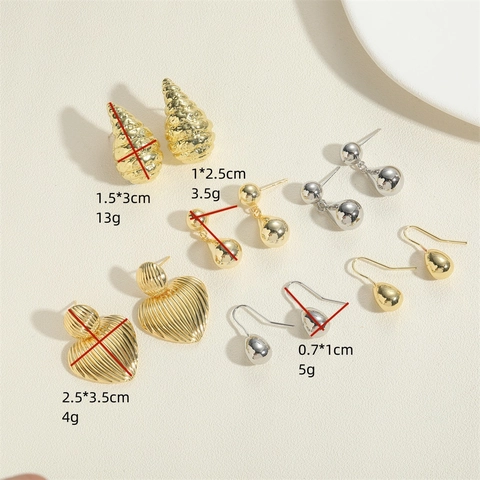 Pendientes de Cobre Estilo INS para Mujer Diseño de Corazón Rayado Roscado Caracola Joyas Personalizadas Minimalistas Chapadas en Oro Plata