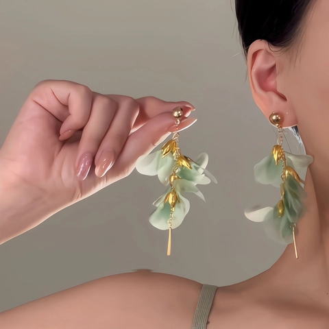 Netzblume Stoff Ohrhänger Mit Silbernem Ohrstecker Langer Quaste Süßer Eleganter Waldstil Schmuck Für Frauen