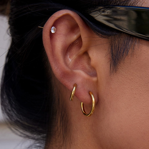 Orecchini A Cerchio Classici Placcati Oro 18K Acciaio Inossidabile Geometrico Minimalista Impermeabile Ipoallergenico Donne