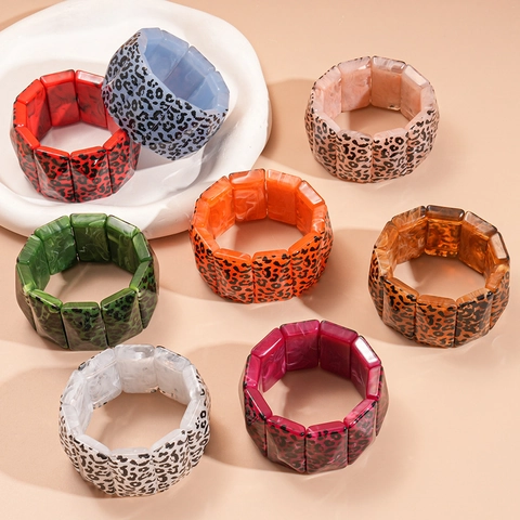 Fashion Acrylic Leopard Print Wide Bracelet Stretchy Geometric Square Patchwork Bangle Jewelry For Women Unique Bold Style