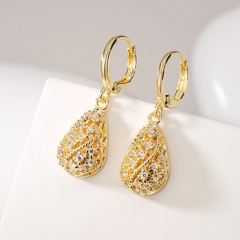 Geometric Drop Earrings 18K Gold Plated Copper Luxury Cubic Zirconia Inlaid Jewelry For Women Niche Style Elegant
