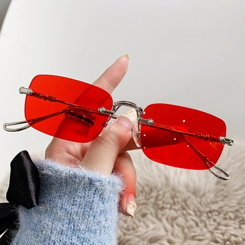 Lunettes De Soleil Rectangulaires Sans Monture Branches En Métal Gravé Mode Pour Femmes
