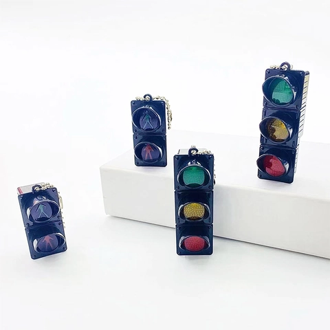 Portachiavi Semaforo LED Luminoso Mini Lampada Segnale Pendente Zaino Giocattolo Di Plastica