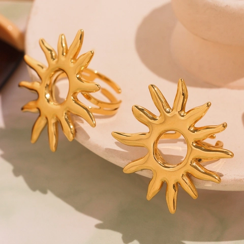 Sun Ring Stainless Steel 18K Gold Plated Exaggerated Sunburst Hollow Adjustable Open Fashion Jewelry For Women