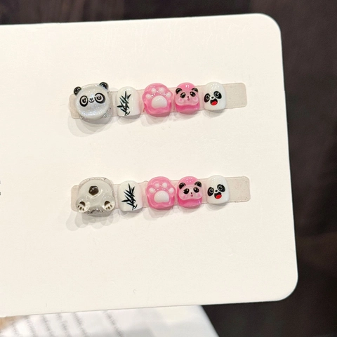 Handmade Cute Panda Cartoon Press On Nails 3D Short Resin Fake Nails For Kids Girls Sweet Style