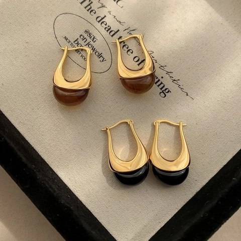 Pendientes de Aro en Forma de U de Cobre Retro Francés Resina Marrón Negro Estilo Maillard para Mujer Joyería