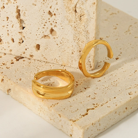 Anillo Abierto de Acero Inoxidable Minimalista para Mujer Chapado en Oro de 18K Onda Irregular Textura de Lava Ajustable