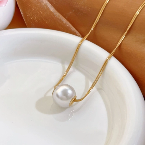Elegante Collana Di Künstliche Perle E Orecchini A Cerchio In Acciaio Al Titanio Catena A Serpente A Doppio Strato Per Gioielli Da Donna