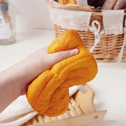 Modello Di Pane Simulato Artificiale PU Rimbalzo Lento Forma Toast Giocattolo Squishy Per Arredamento E Accessori Fotografici