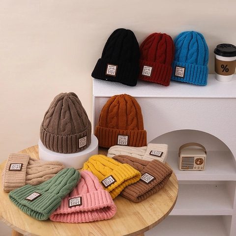 Kids Knit Beanie Hat Thick Cable Knit Acrylic Warm Winter Windproof Cute Cartoon Bear Lucky For Boys Girls